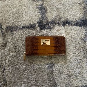 NWOT Michael Kors Crocodile Wallet 🐊